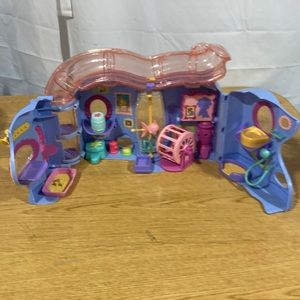 Littlest Pet Shop Purple and Pink Playhouse